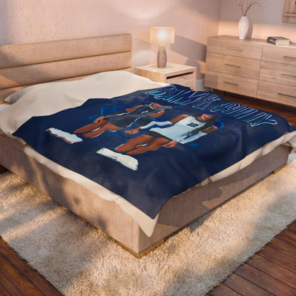 Sam & Sully 60"-80" Plush Blanket