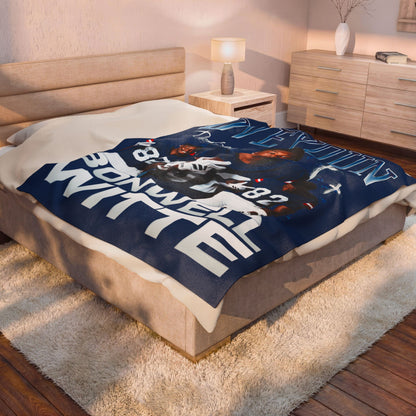 Dveyoun Bonwell-Witte 60"-80" Plush Blanket
