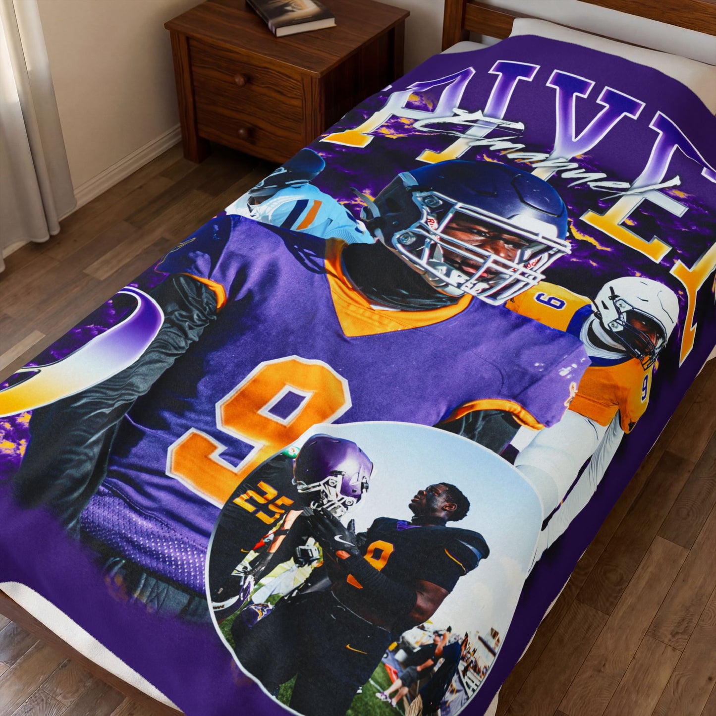 Emanuel Spiyee 60"-80" Plush Blanket