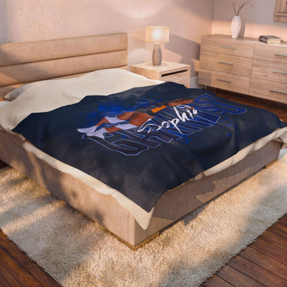 Sophia Garrido 60"-80" Plush Blanket