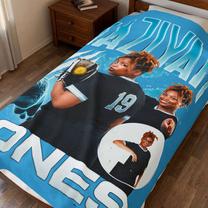 Naziyah Jones 60"-80" Plush Blanket