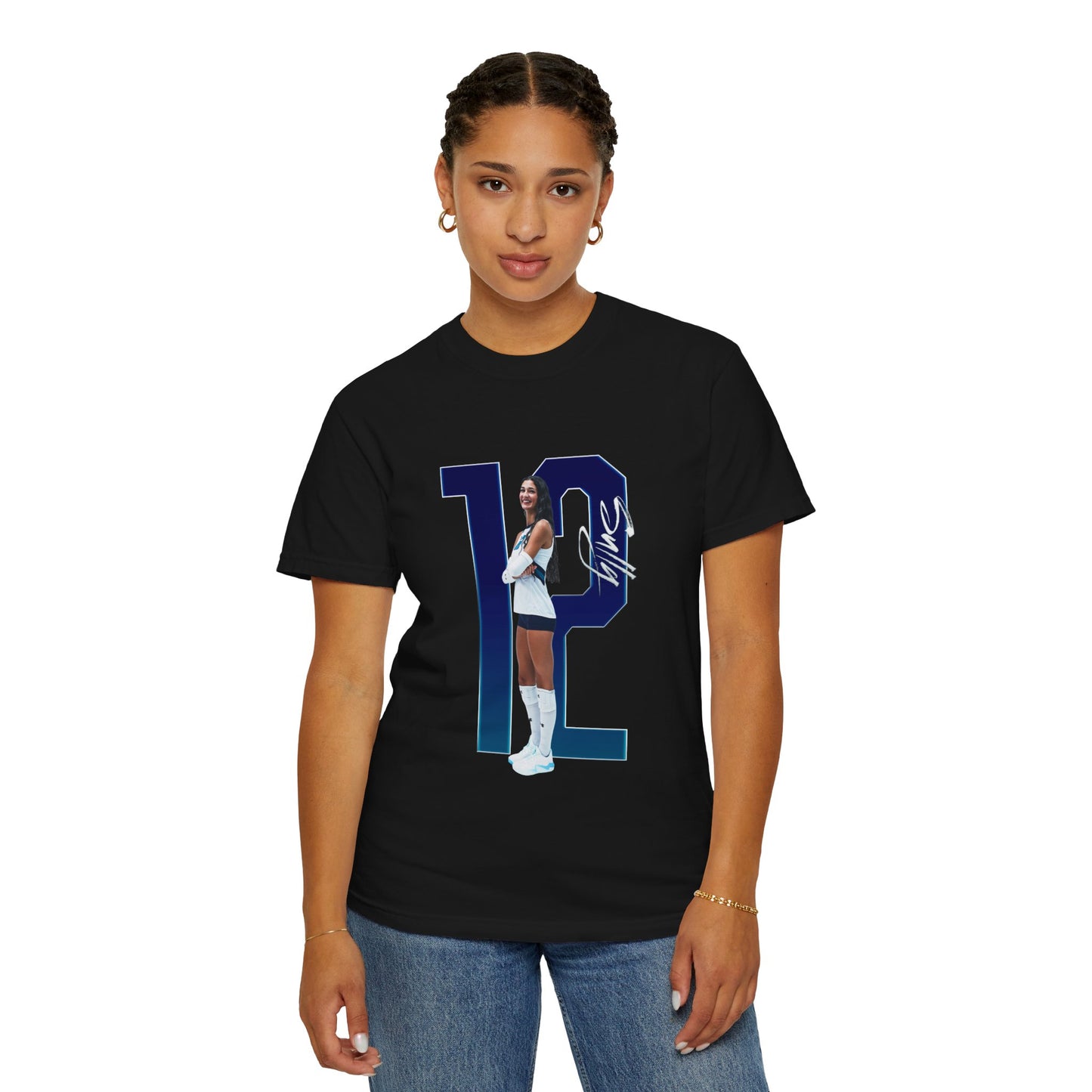 Lilly Sullivan Player Icon Number Premium Tee