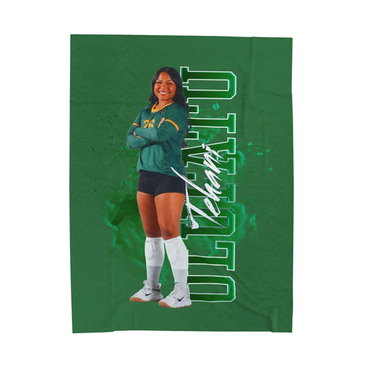 Tehani Ulufatu 60"-80" Plush Blanket