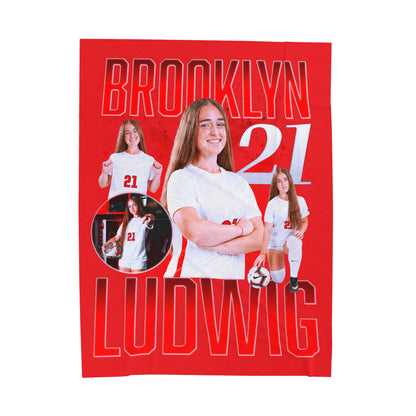 Brooklyn Ludwig 60"-80" Plush Blanket