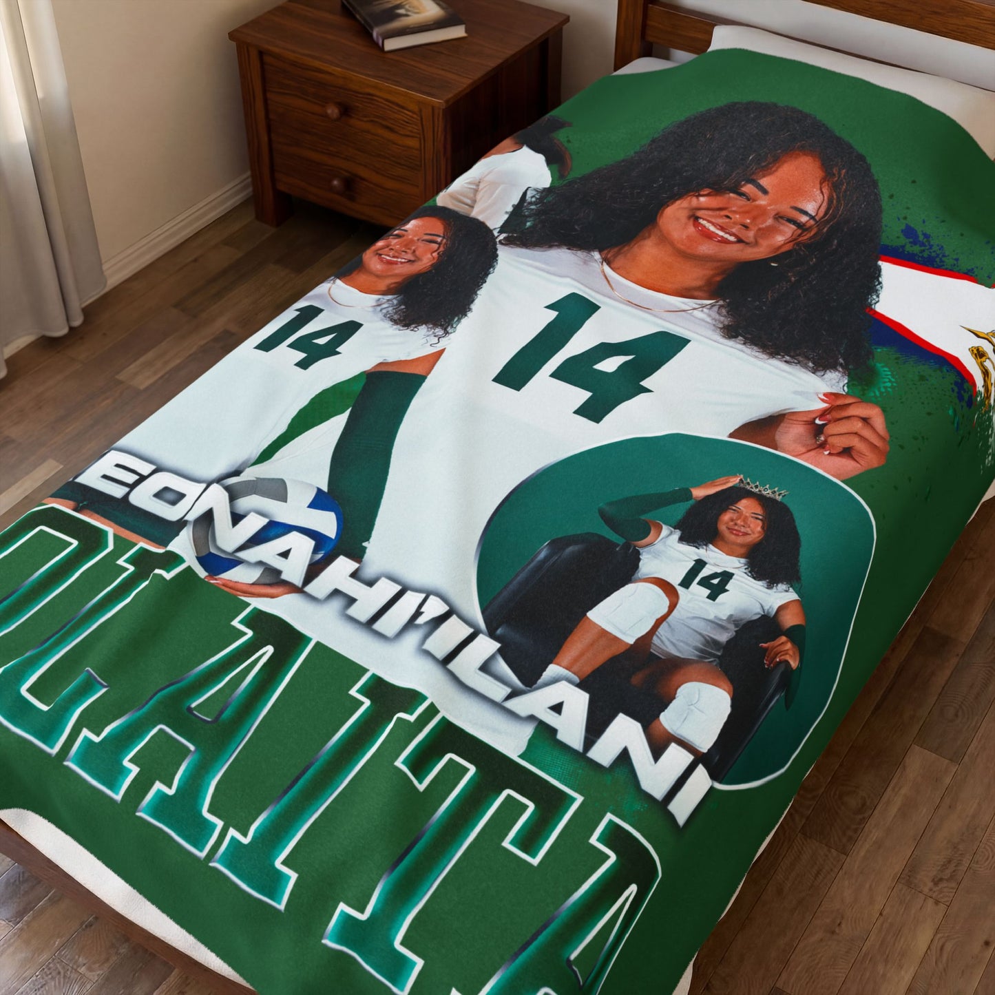 Keonahi'Ilani Solaita 60"-80" Plush Blanket