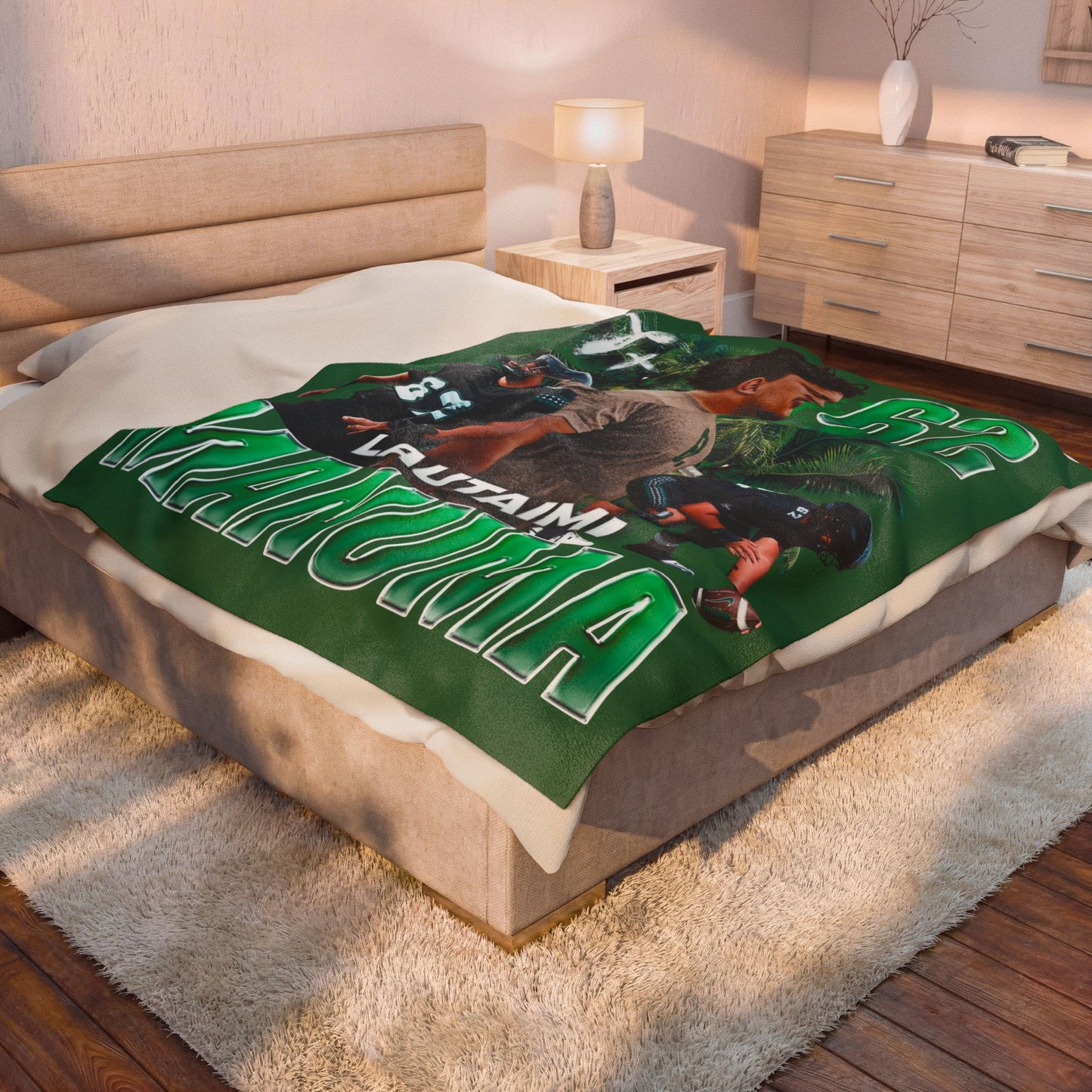 Lautaimi Manuma 60"-80" Plush Blanket