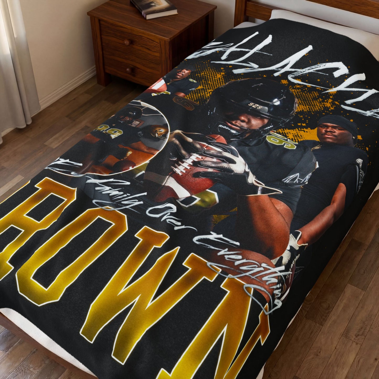 Malachi Brown 60"-80" Plush Blanket
