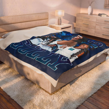 Lilly Sullivan 60"-80" Plush Blanket