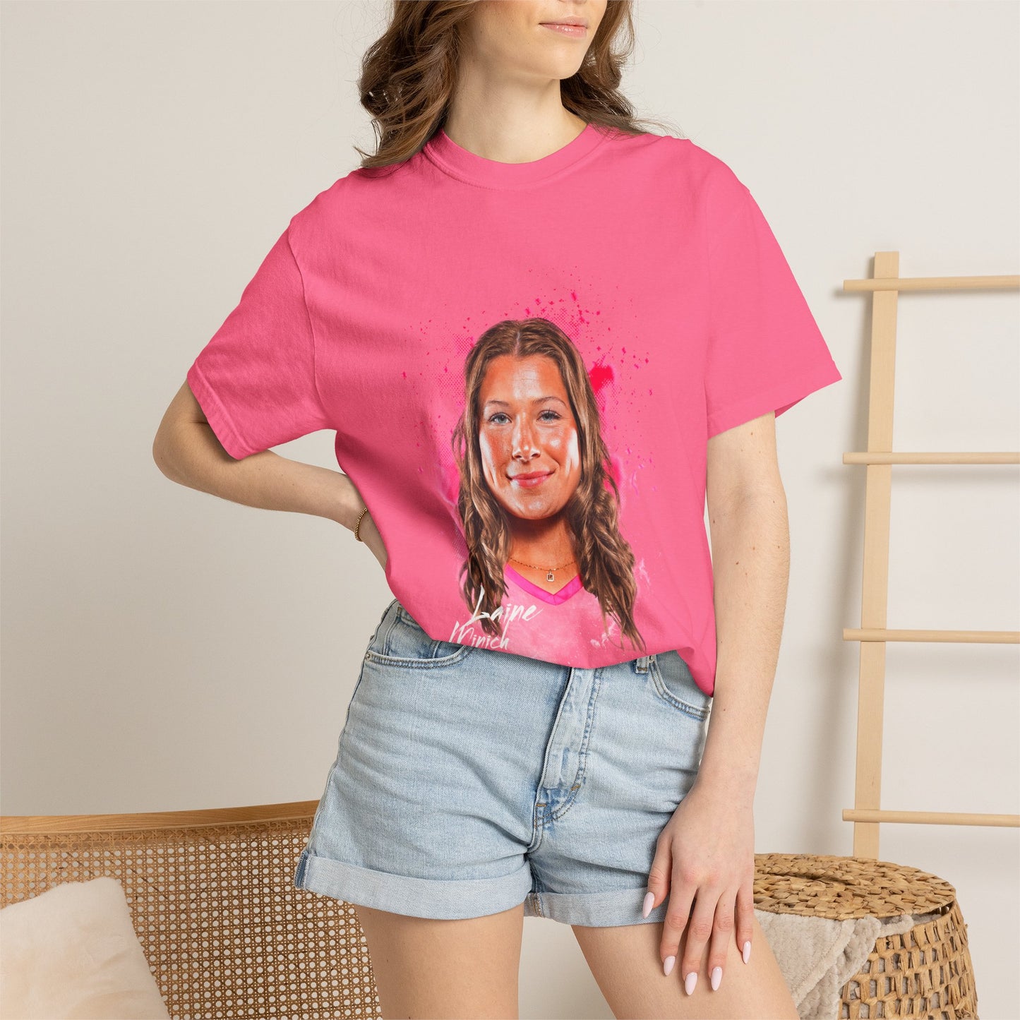 Laine Minich Big Head Premium Tee