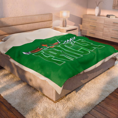 Maggie Fricke 60"-80" Plush Blanket