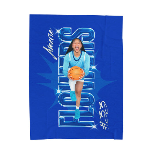 Amerie Flowers 60"-80" Plush Blanket